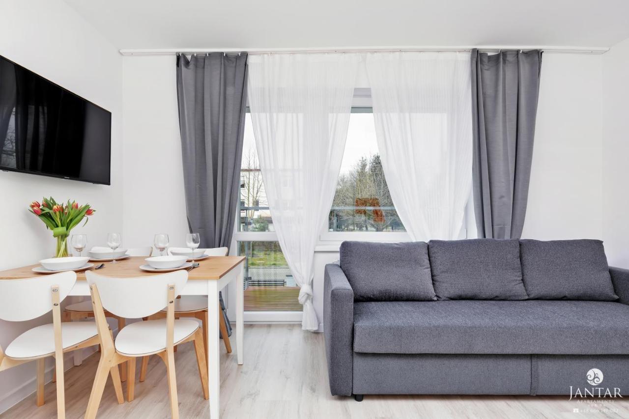 Willa Jalowcowa By Jantar Apartamenty Kolobrzeg Grzybowo  Kültér fotó
