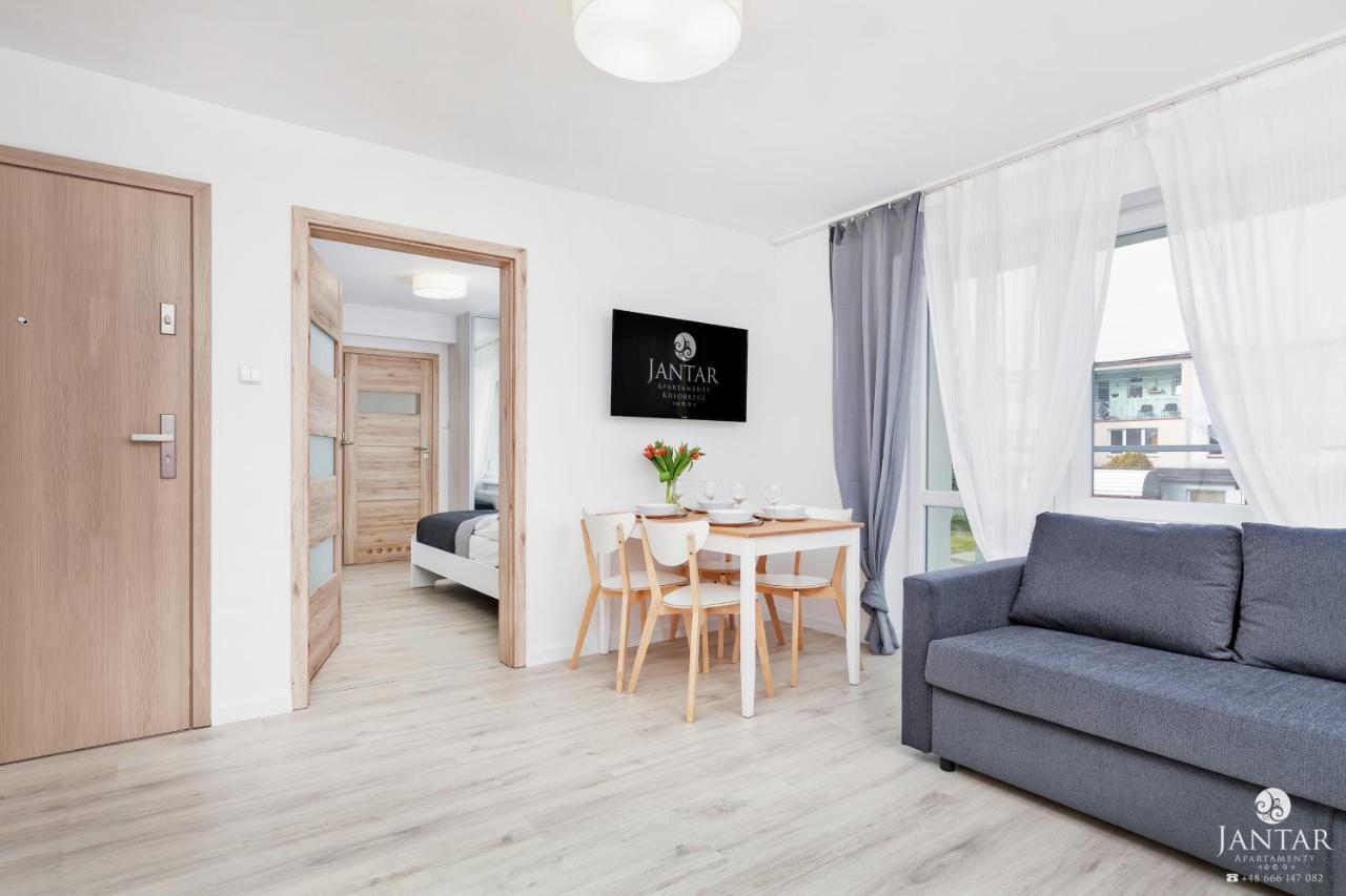 Willa Jalowcowa By Jantar Apartamenty Kolobrzeg Grzybowo  Kültér fotó